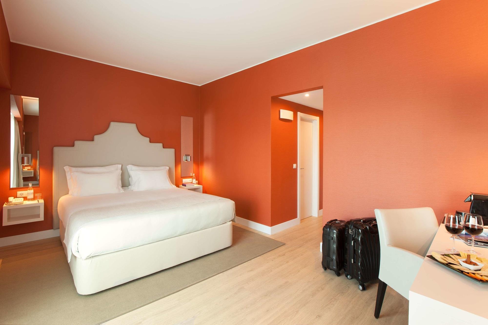 Lutecia Smart Design